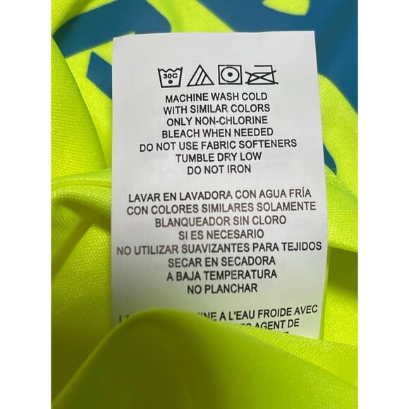 Under Armour Kids Neon Yellow UPF 50 Swim Shirt 100% Polyester Short Sleeve Sz 5 - Picture 6 of 6